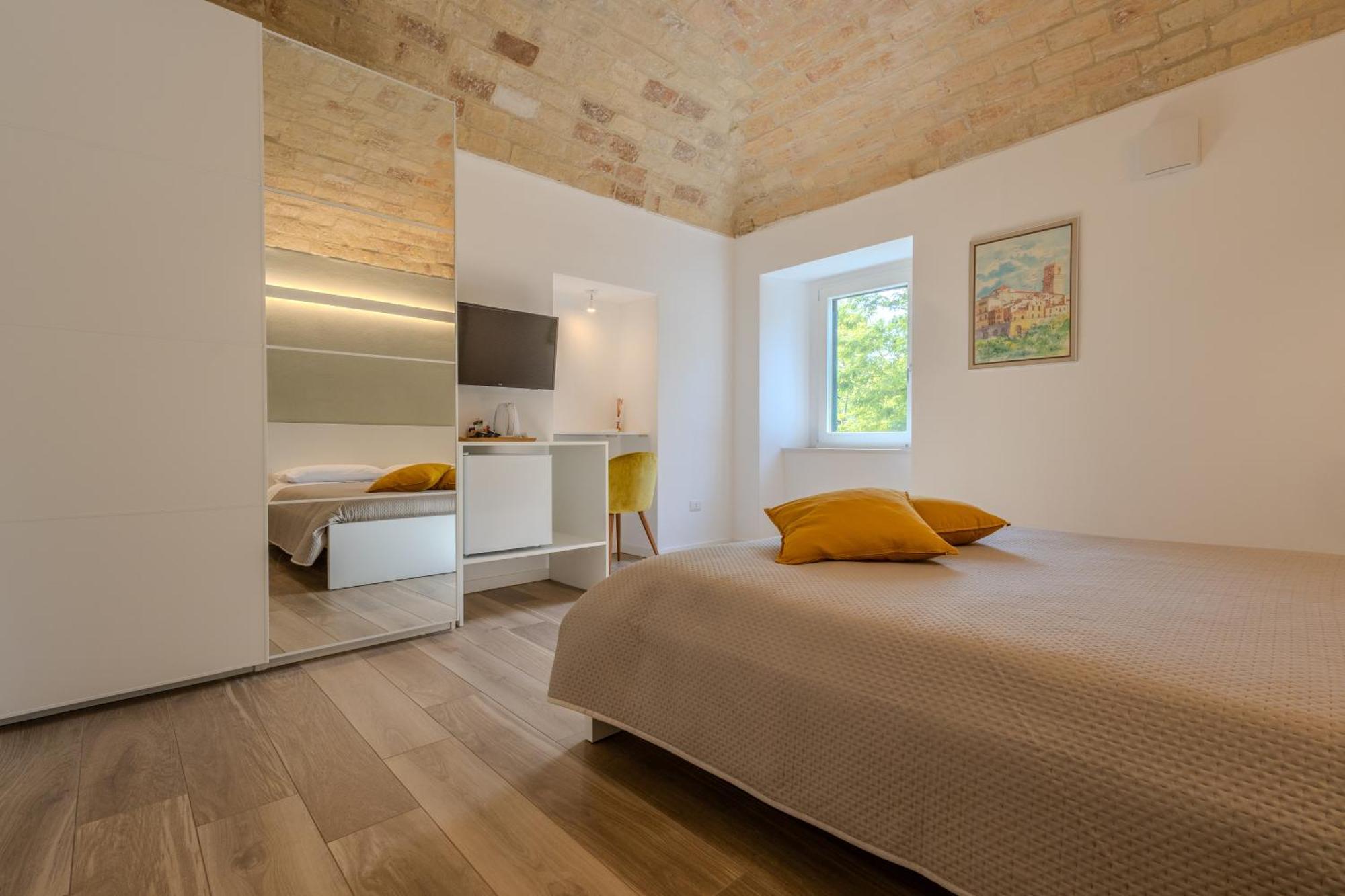 Corso Garibaldi 21 Apartment & Rooms Васто Экстерьер фото