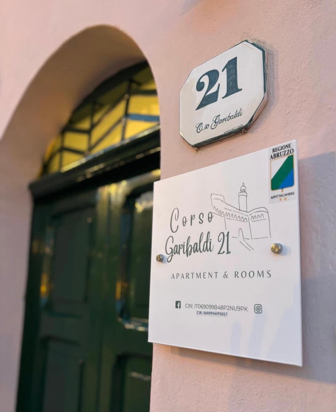 Corso Garibaldi 21 Apartment & Rooms Васто Экстерьер фото